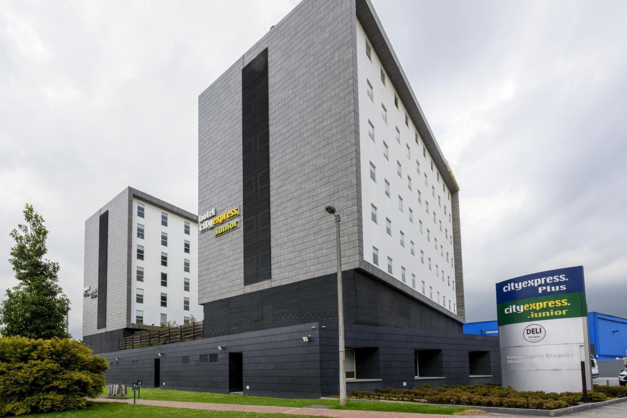 City Express Junior By Marriott Bogota Aeropuerto Exterior photo