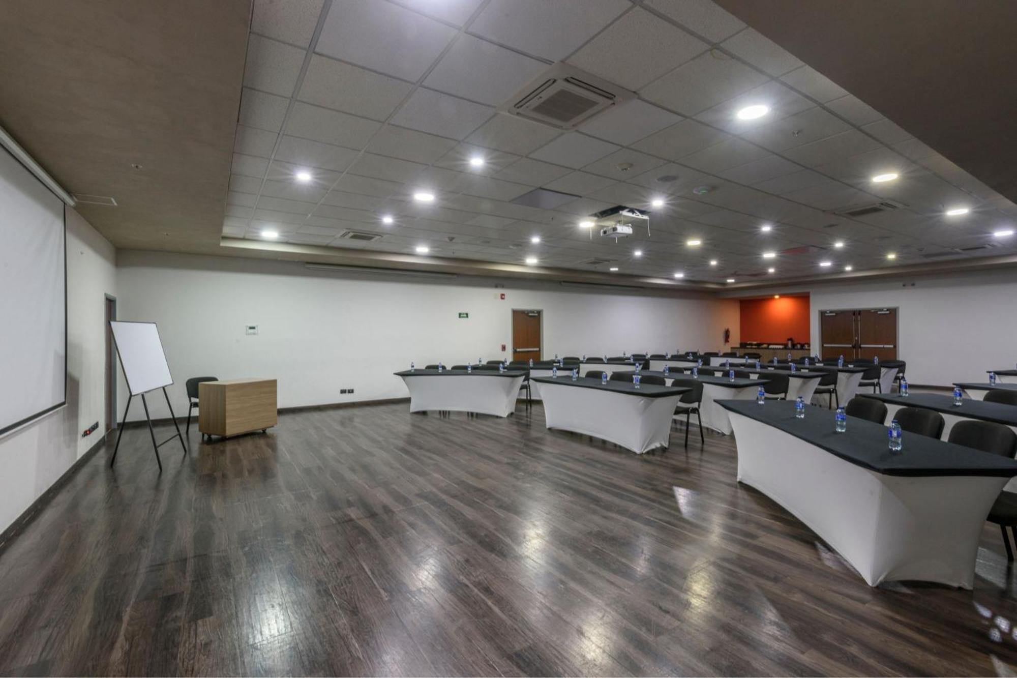 City Express Junior By Marriott Bogota Aeropuerto Exterior photo