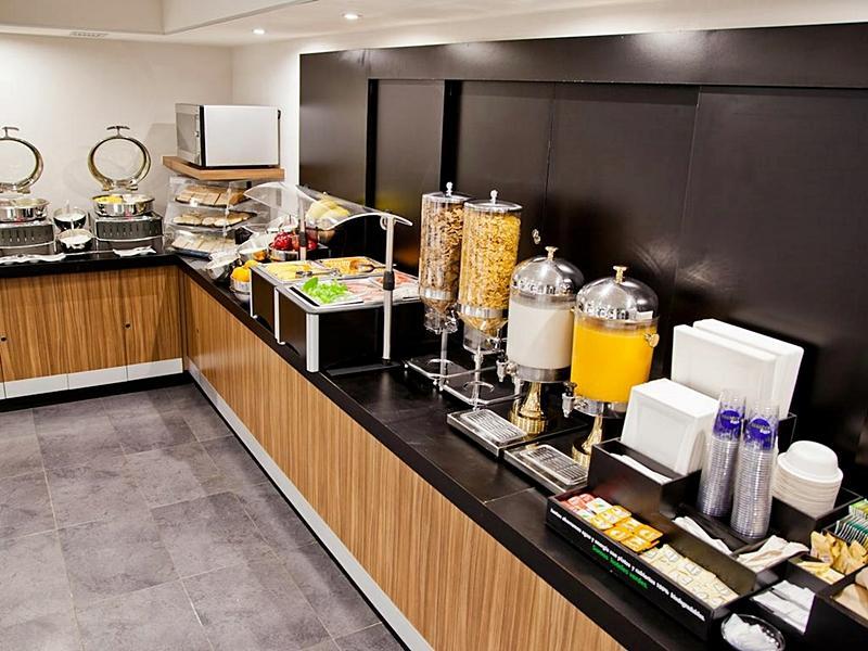 City Express Junior By Marriott Bogota Aeropuerto Exterior photo